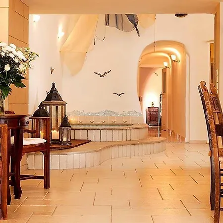 Galaxy & ホテル 3*