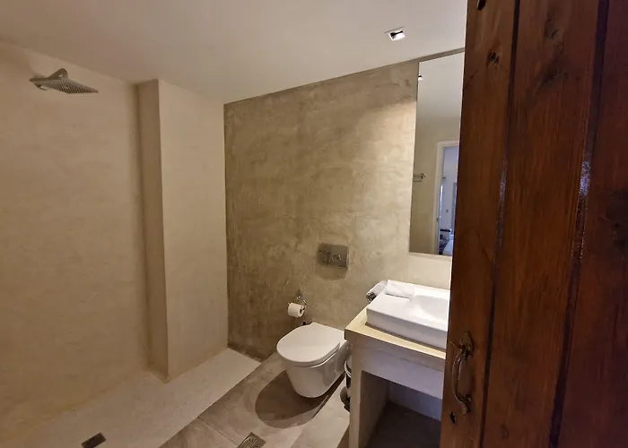 Galaxy & Imerovigli (Santorini)